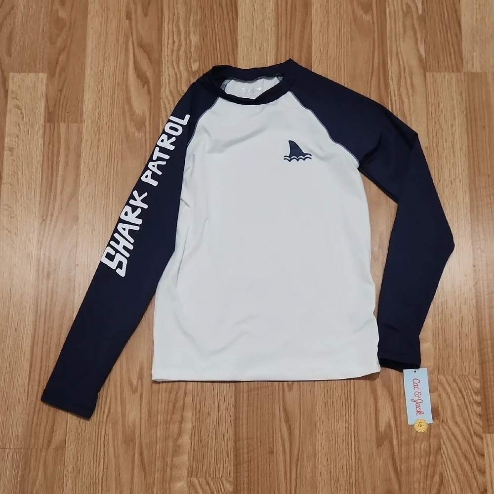 Boys Long Sleeve Shark Patrol Rash Guard Swim Shirt - Cat & Jack Size Large